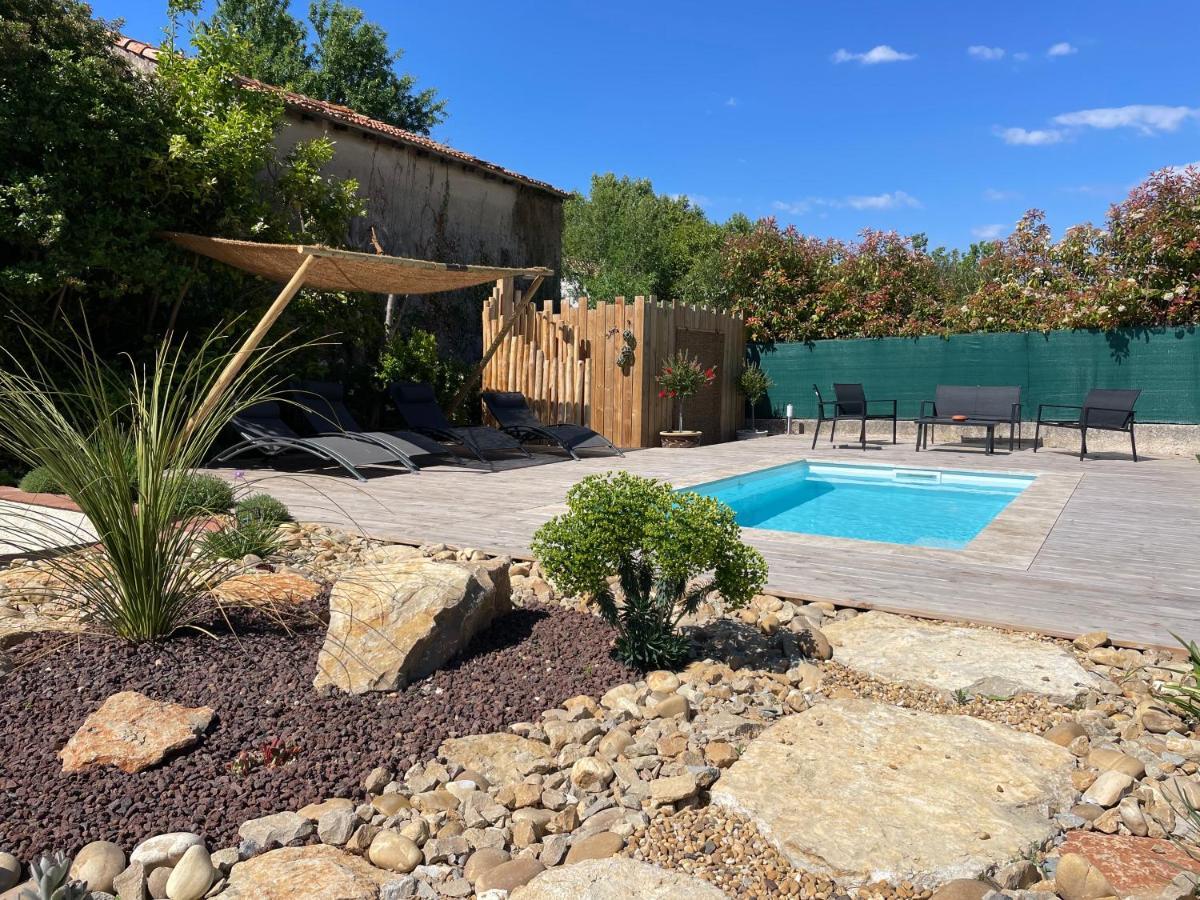 Mas Provencale Jardin Piscine Vila Saint-Cyr-sur-Mer Exterior foto