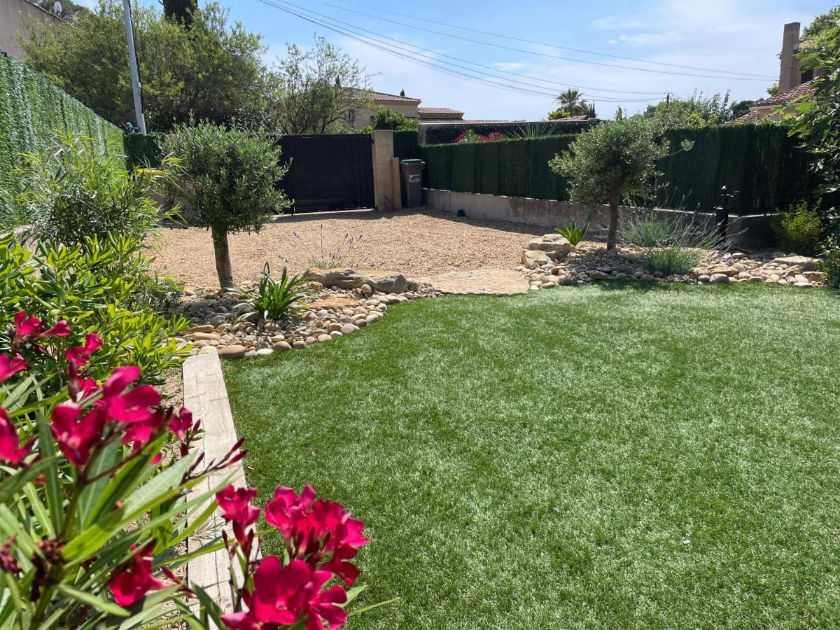 Mas Provencale Jardin Piscine Vila Saint-Cyr-sur-Mer Exterior foto
